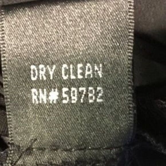 Adrianna Papell Black Lace Tiered Dress 6 - Picture 2 of 8